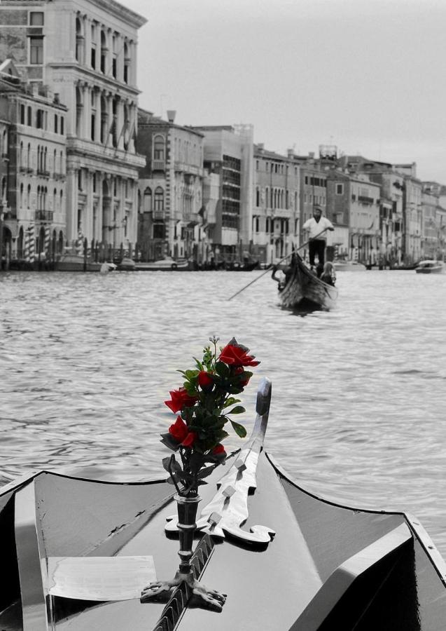 Hayez Rooms Venecia Exterior foto